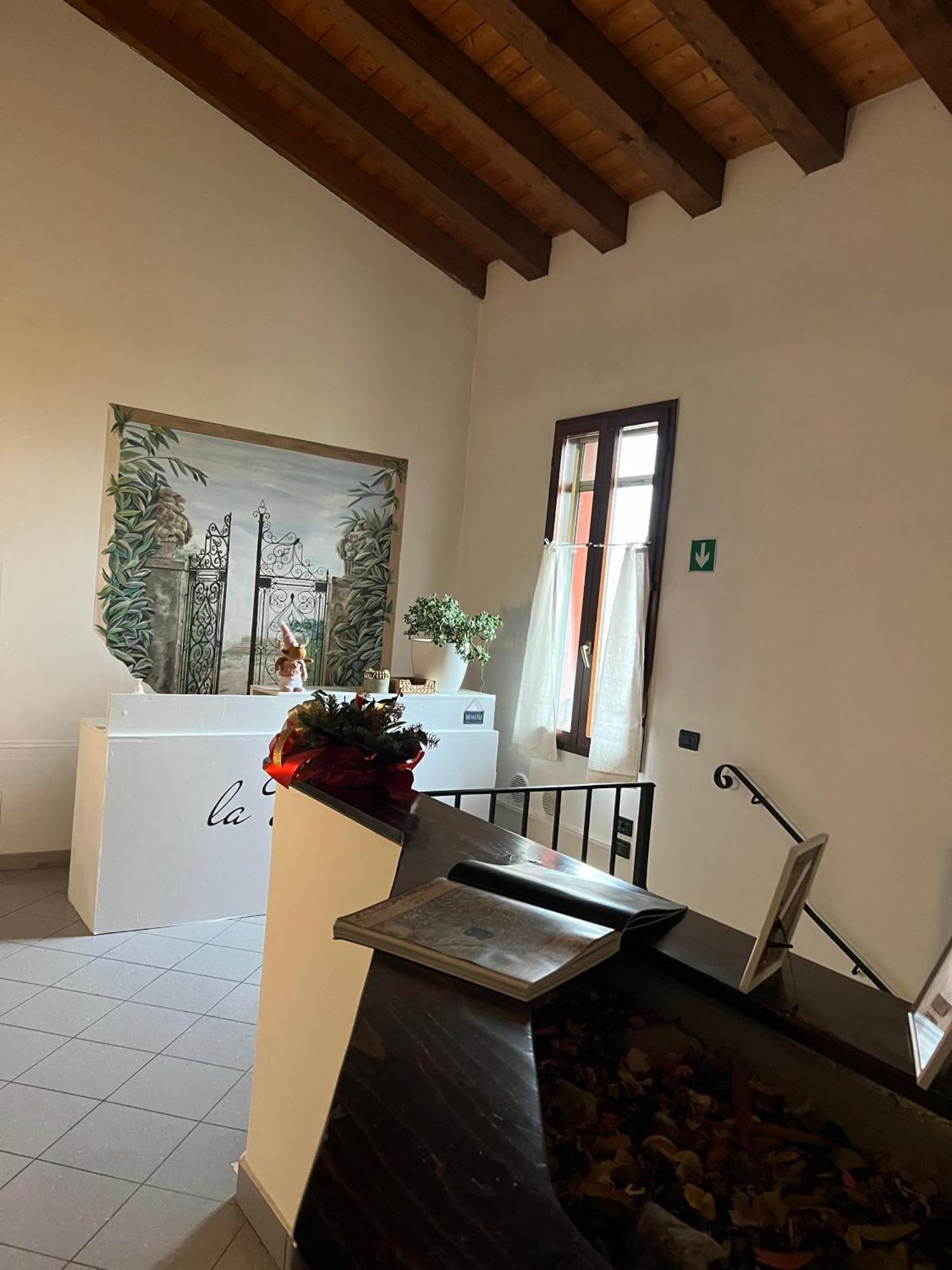 La Divina Hotel Sant'Agata Bolognese Eksteriør billede
